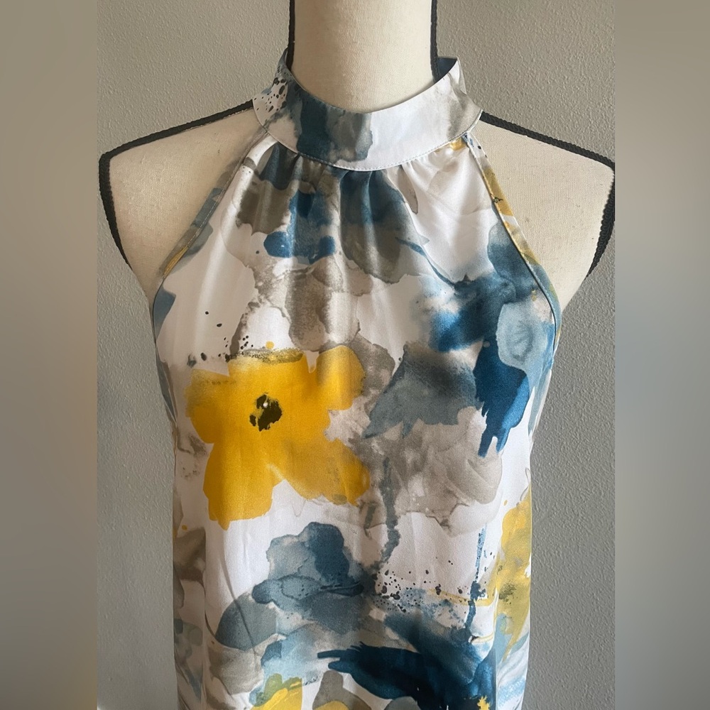 Watercolor Floral High Neck Halter Top Size Small - Picture 5 of 10